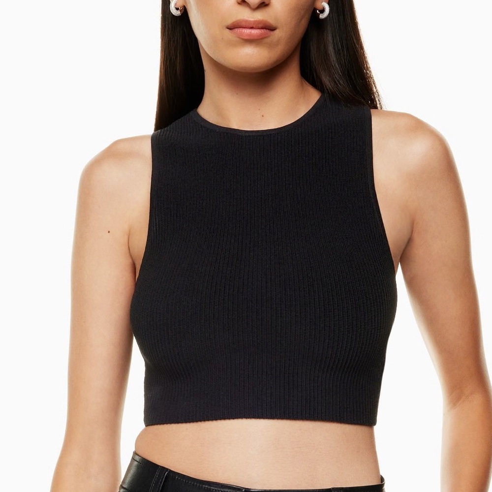Sculpt Knit Racer Cropped Tank Aritzia
